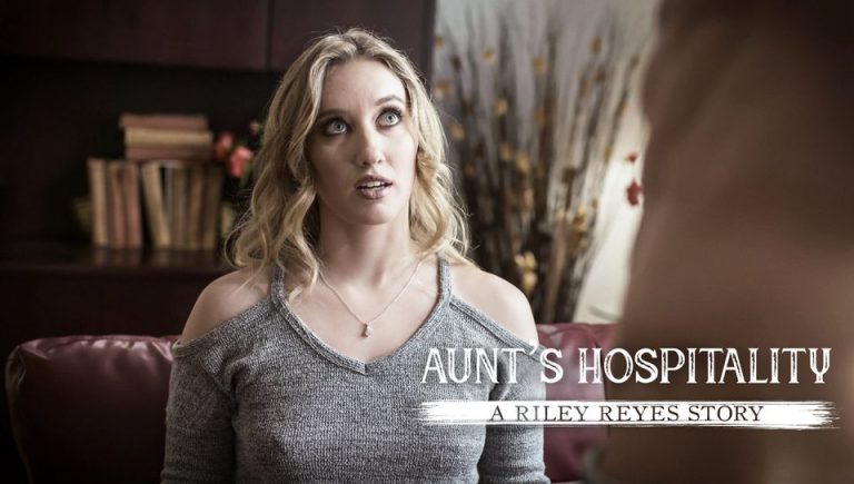 Aunt’s Hospitality: A Riley Reyes Story